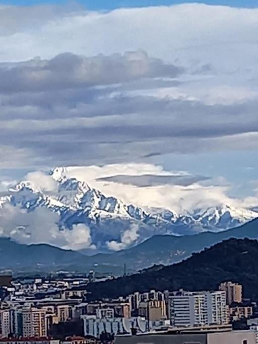 Vue Mer Avec Parking